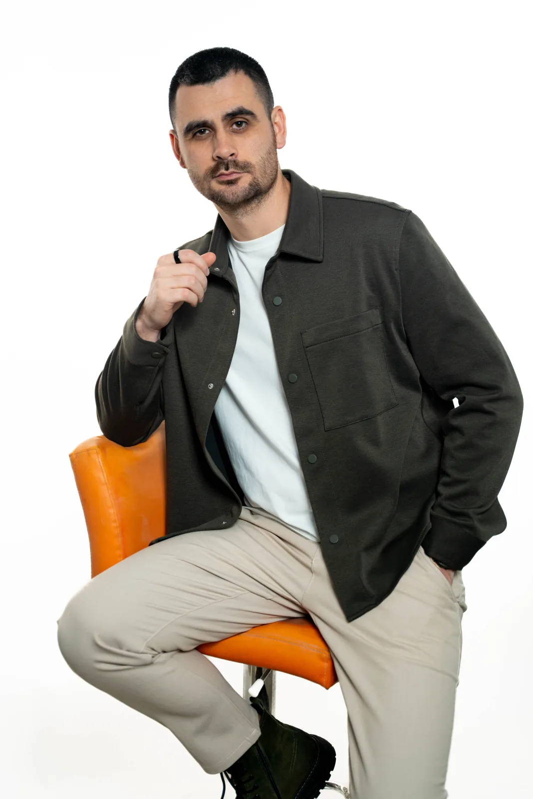 Sergiu Bugnar, fondator BSR Exclusive, la biroul din Cluj-Napoca